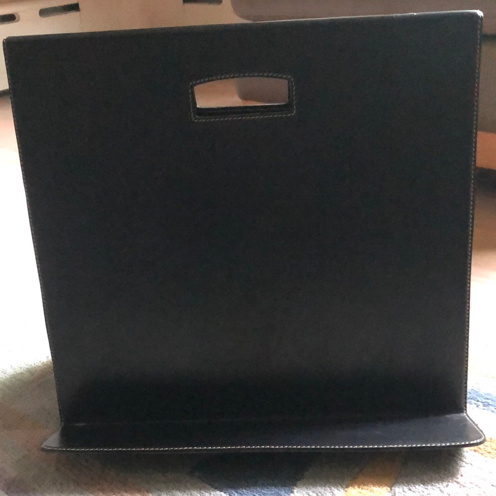 Leather book stand